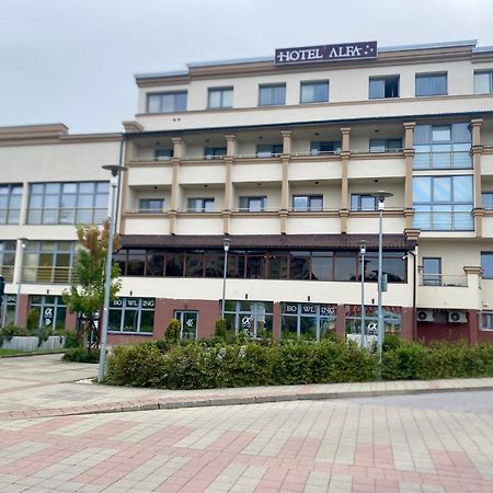 Hotel Alfa Giraltovce Extérieur photo