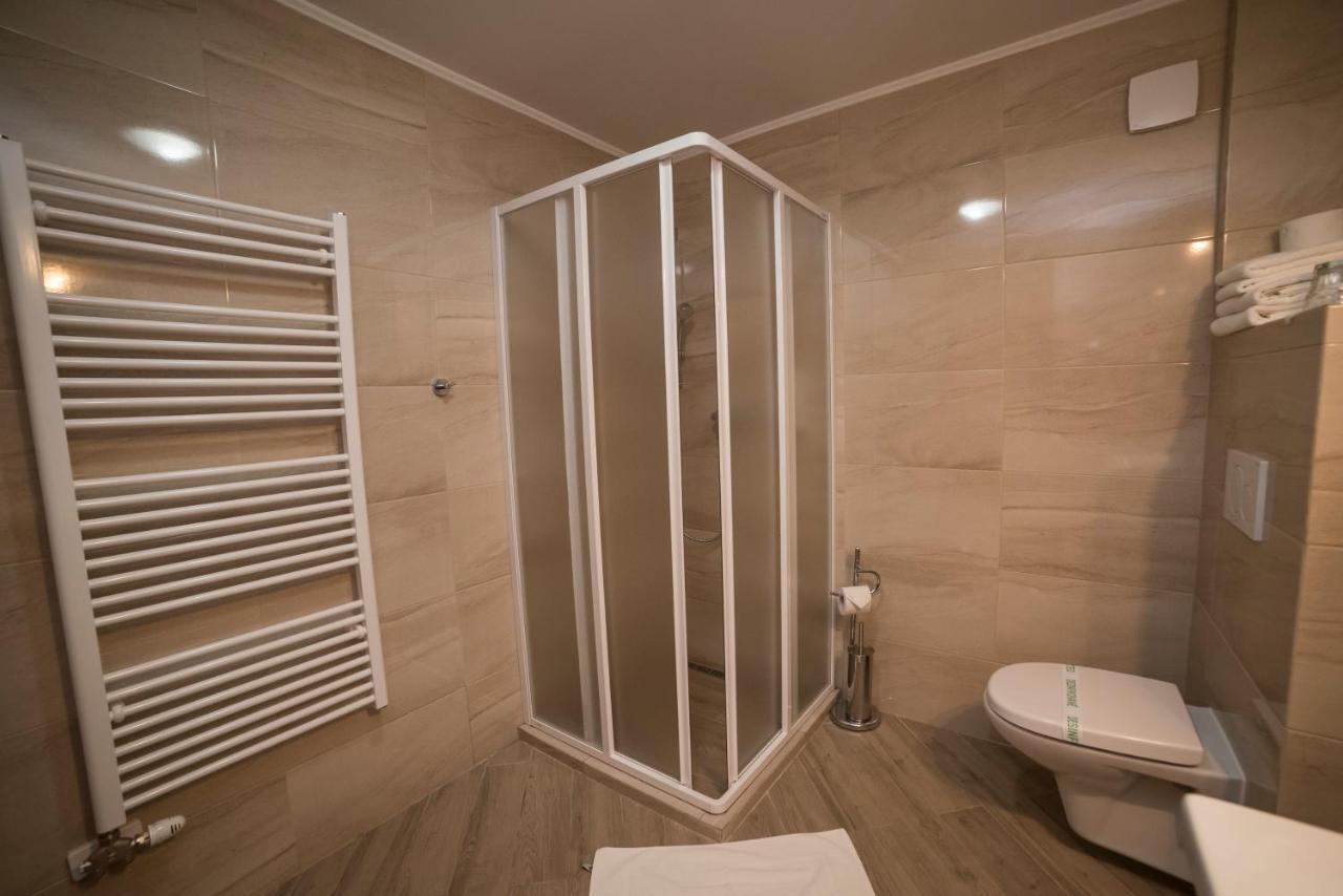 Hotel Alfa Giraltovce Extérieur photo