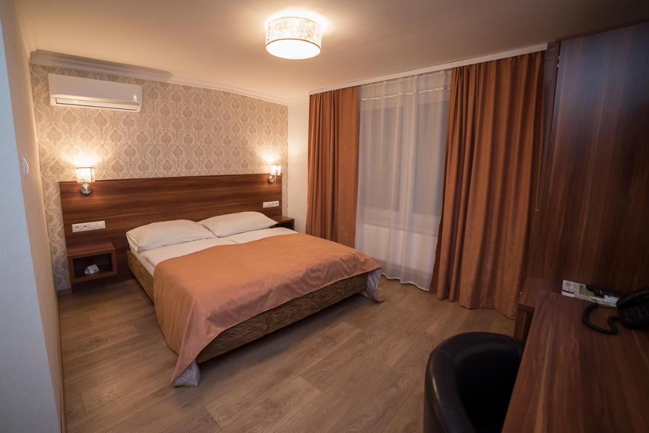 Hotel Alfa Giraltovce Extérieur photo